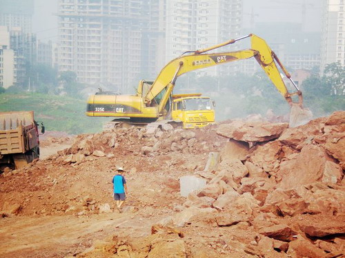 �山��մ����ʯ��ƽ������